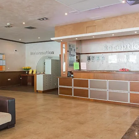 아파트 Grenada Complex 써니비치