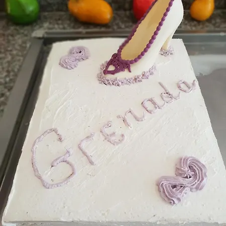 Grenada Complex 아파트 *